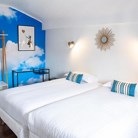 באיון Hotel Le Port Neuf מראה חיצוני תמונה