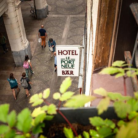 באיון Hotel Le Port Neuf מראה חיצוני תמונה